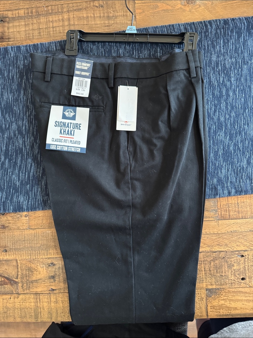 Dockers Black Signature Khaki Classic Fit Pleated Chinos